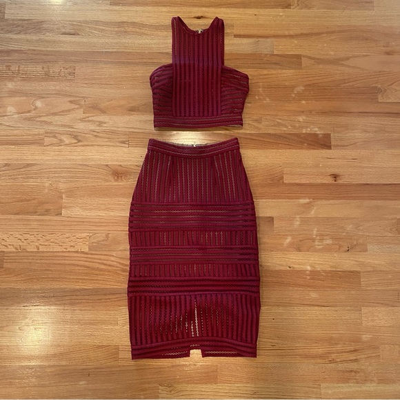 Self Portrait Matching Set in Burgundy Mesh - Picture 3 of 9